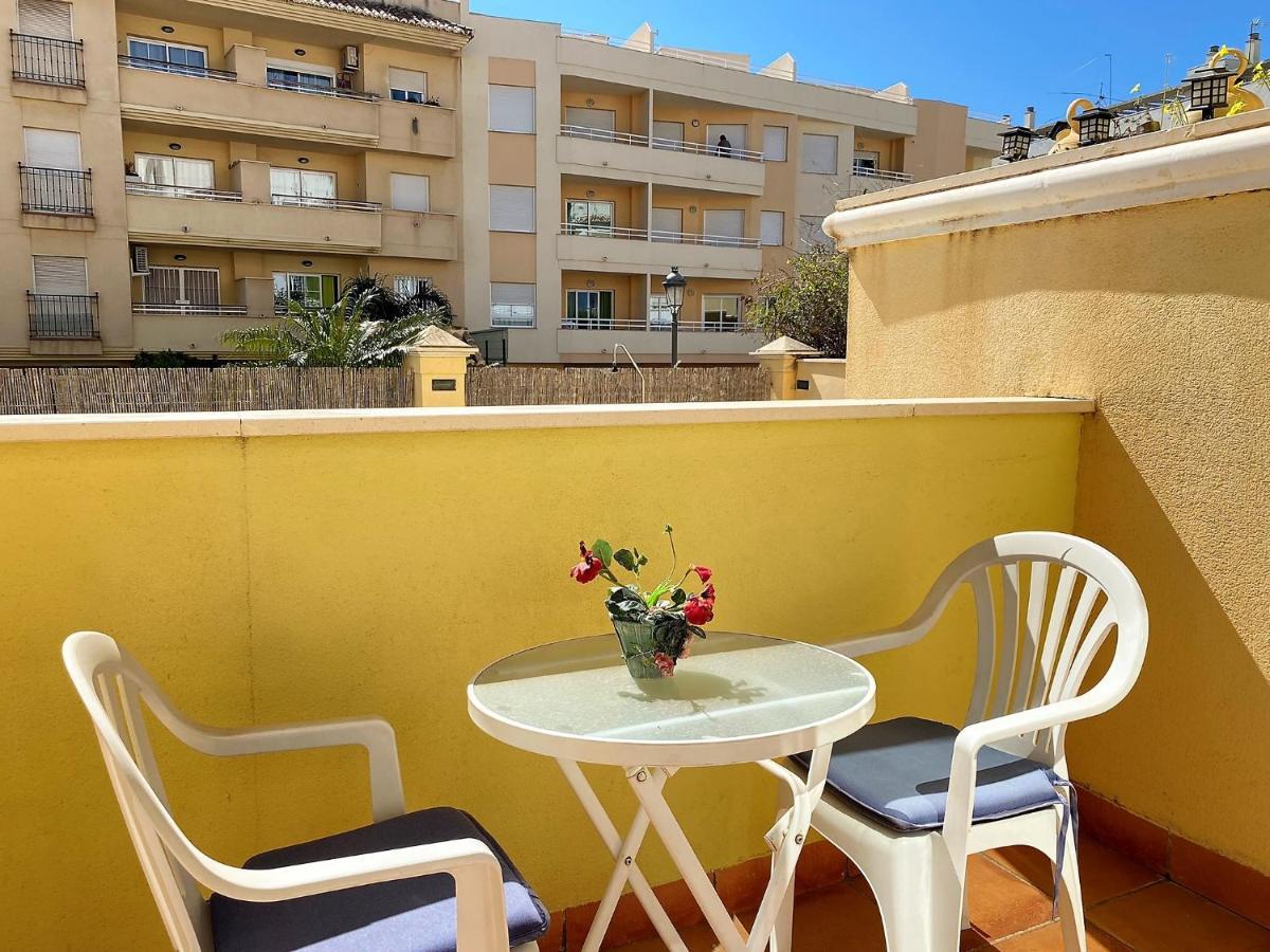 Triton Apartments Casasol Nerja Bagian luar foto
