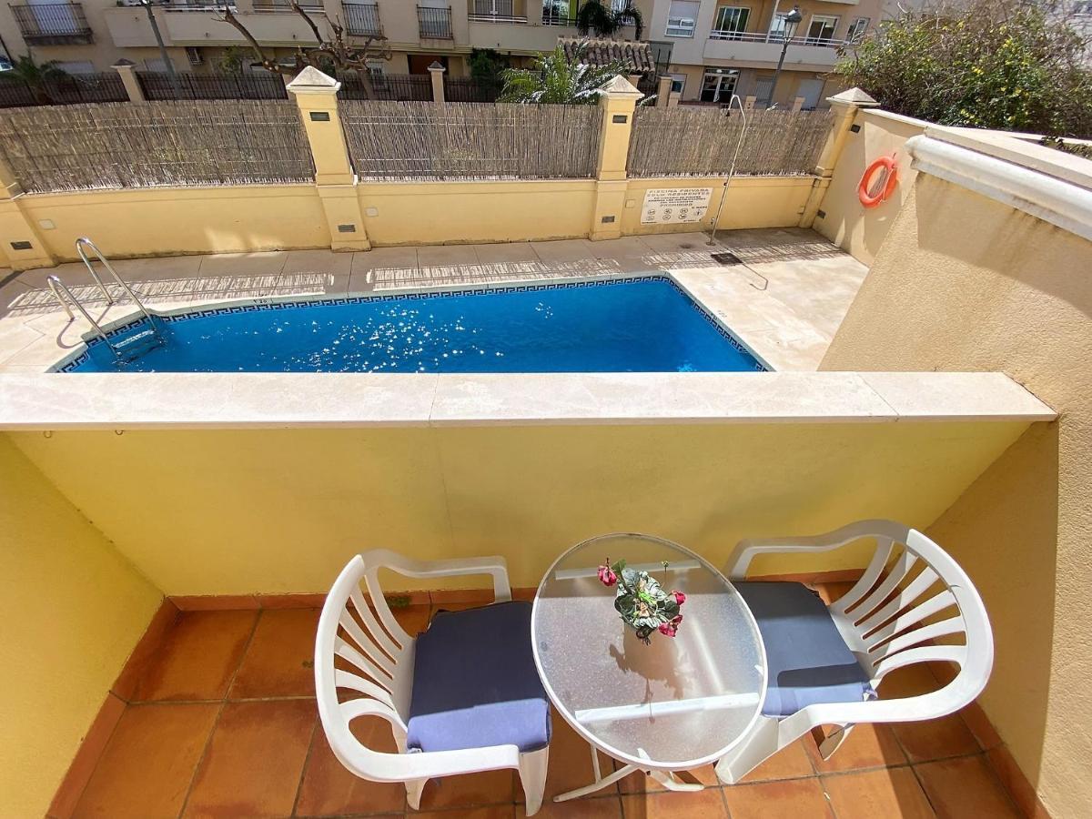 Triton Apartments Casasol Nerja Bagian luar foto