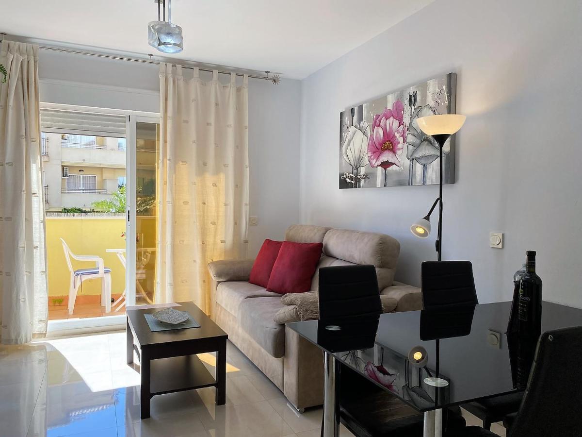 Triton Apartments Casasol Nerja Bagian luar foto