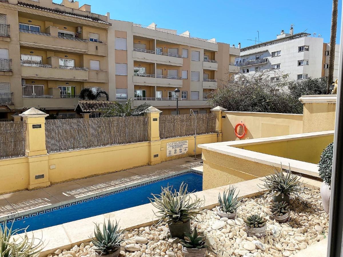 Triton Apartments Casasol Nerja Bagian luar foto
